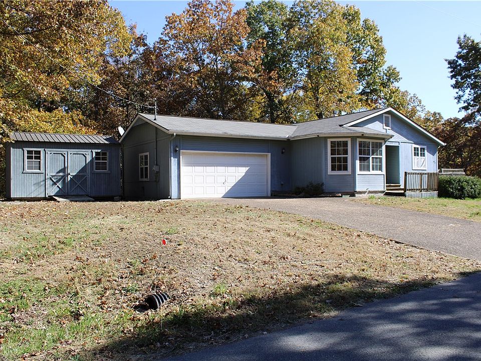 1st image of 64 Cranfield Dr