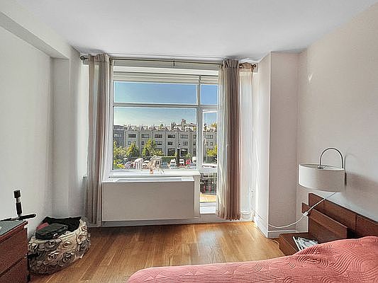 3rd image of 189 Schermerhorn St APT 4R