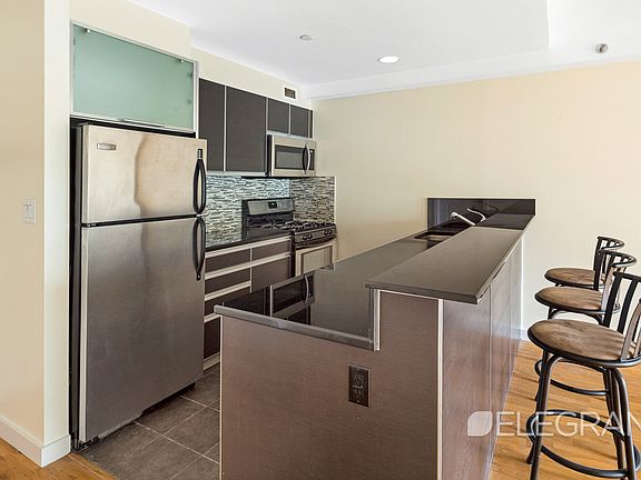 2nd image of 14320 Hoover Ave APT 303