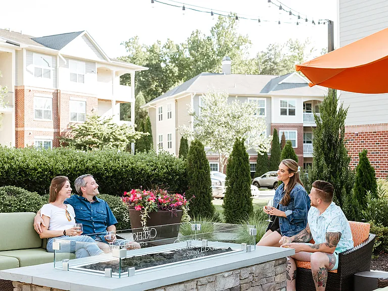 Outdoor firepit and lounge seating