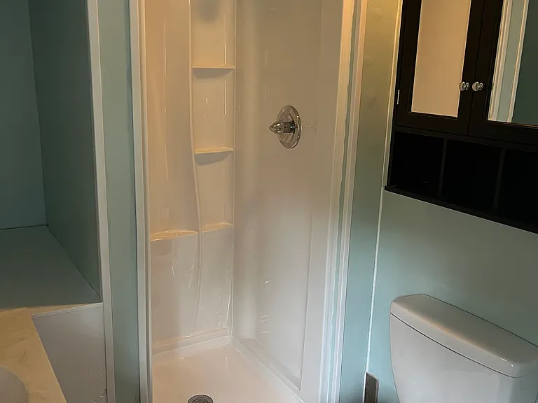 221 Warren Ave — Photo 19