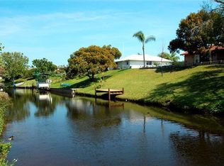 897 Sadnet Cir NE, Palm Bay, FL 32905