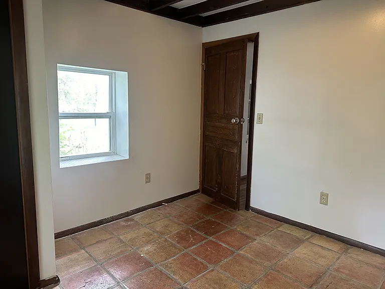 Bedroom Image 2