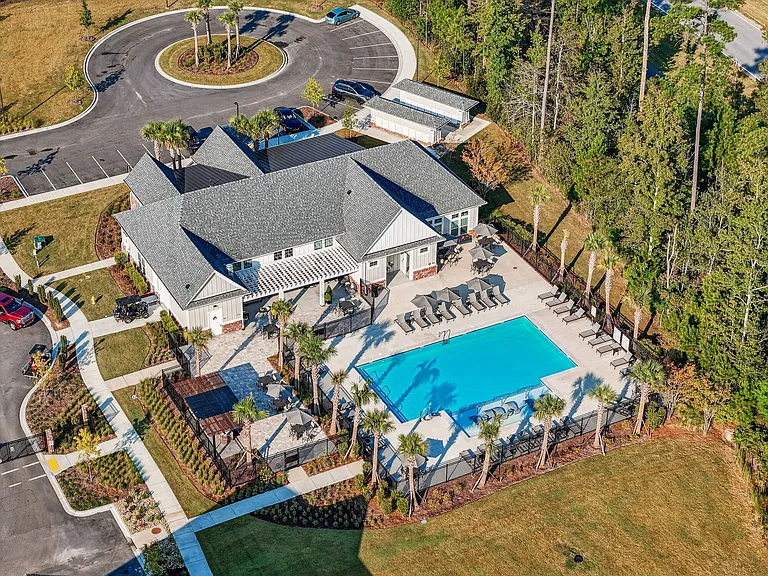 Emblem Cane Bay North — Photo 41