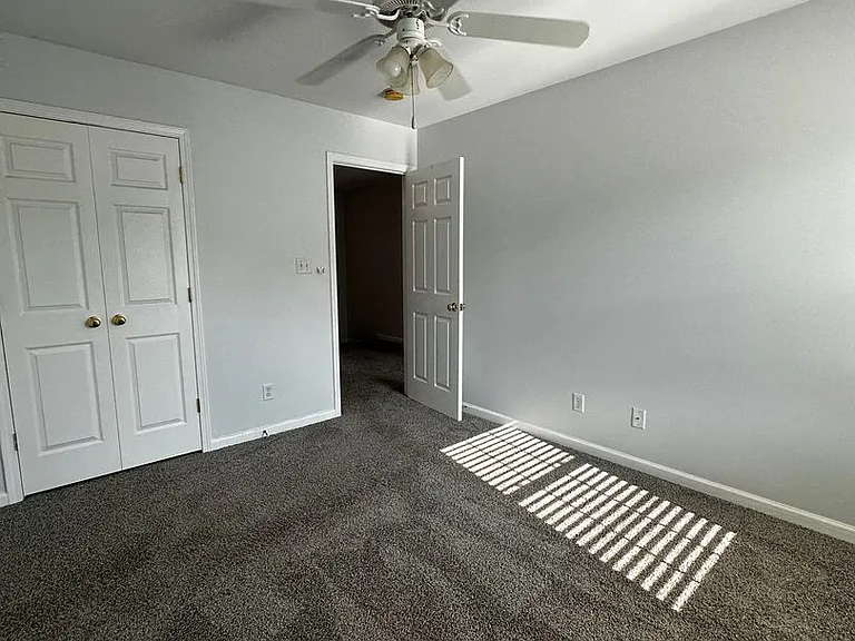 1643 Wood Song Ln — Photo 35