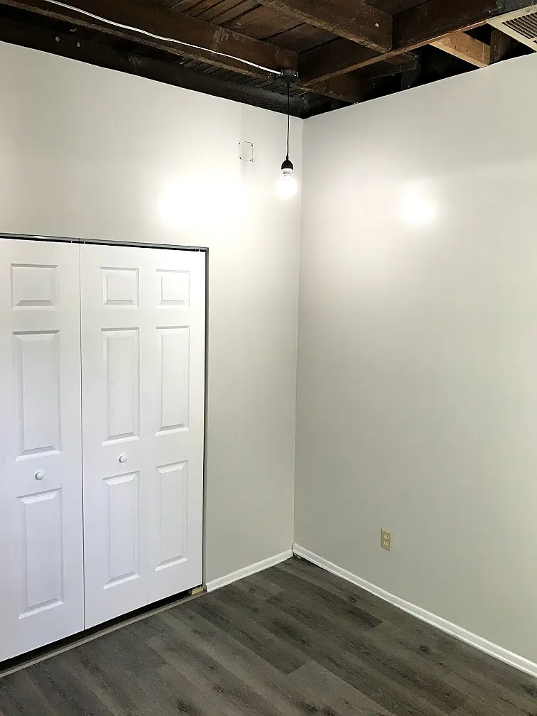 2 bed, 700 sqft, $1,050 — Photo 3