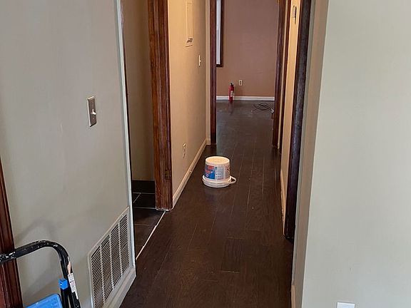 3rd image of 144 Forest Pl