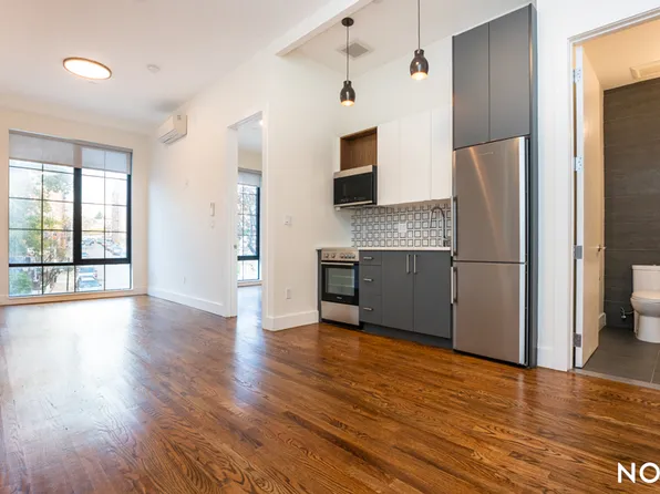 486 Lefferts Avenue image 1 of 11