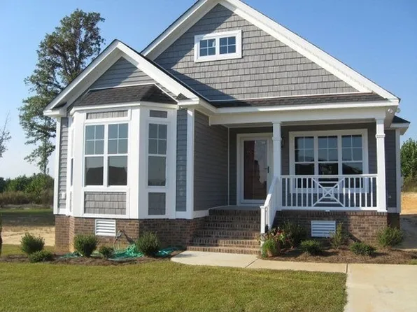 3204 Grapevine Ct W, Wilson, NC 27893