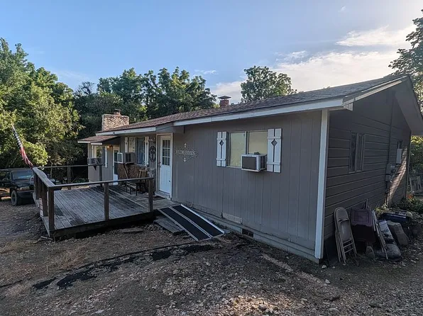 575 N 14th St, Jay, OK 74346