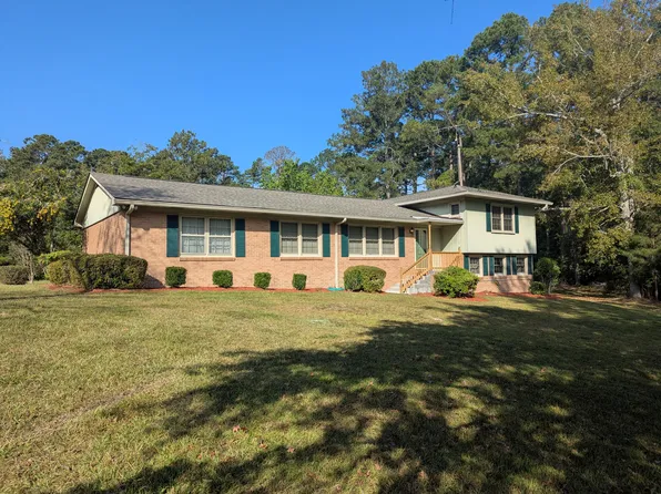 1037 Lakeview Dr, Johnston, SC 29832