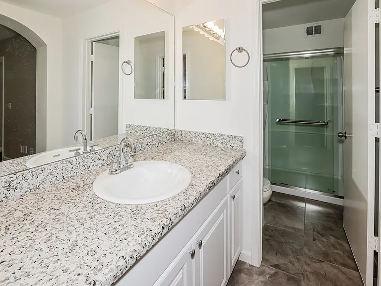 8737 W Bluefield Ave — Photo 12