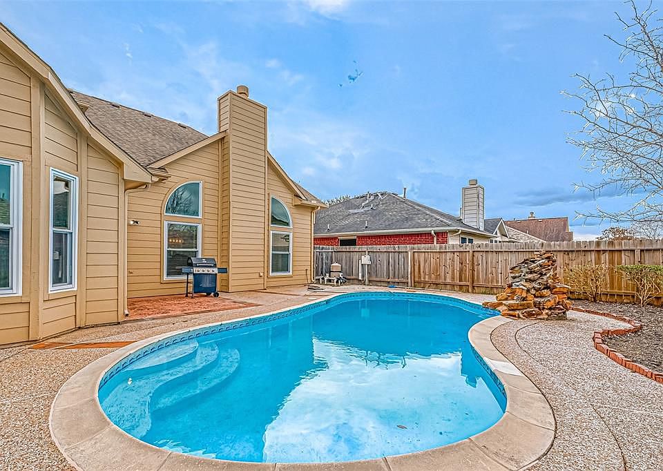 1st image of 9254 Eaglewood Glen Trl
