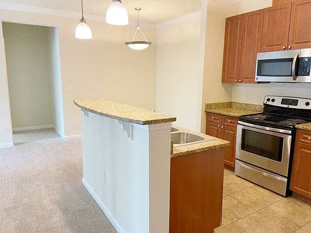 Clairmont at Hillandale — Photo 126