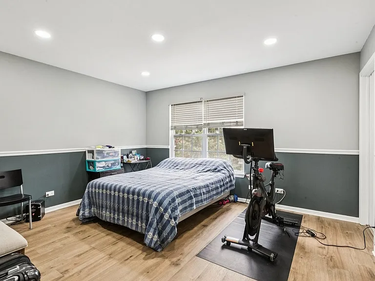 515 Declaration Ln — Photo 17
