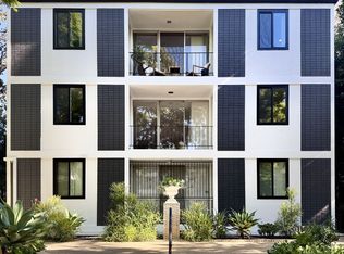 414 N Palm Dr APT 6, Beverly Hills, CA 90210