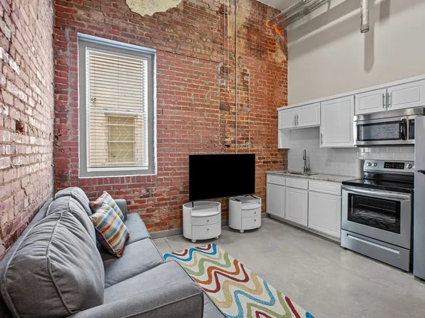 The Davis Lofts at Main Street