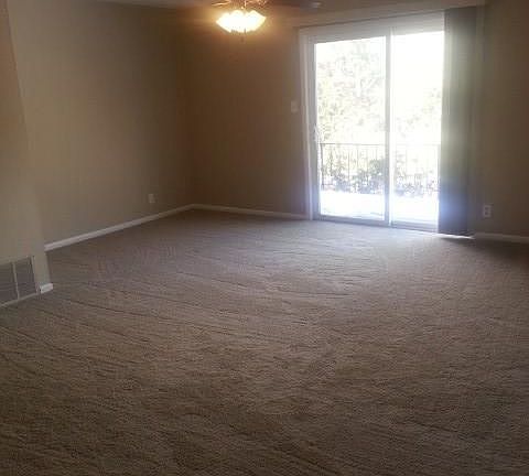3rd image of 1606 21st Avenue Pl