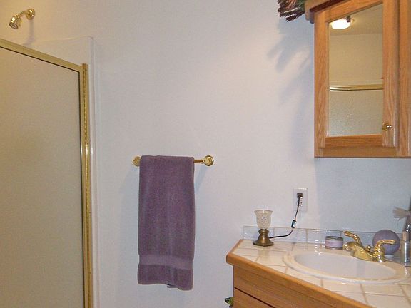 Upstairs Bath