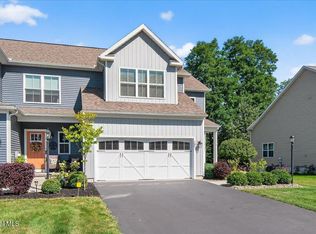 18C Idared Ln, Halfmoon, NY 12065