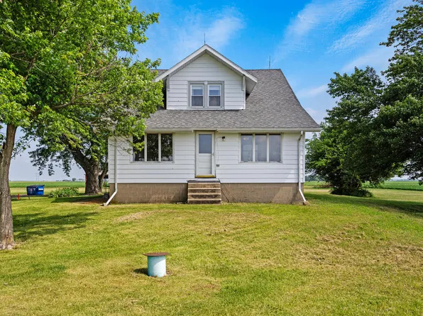 2070 County Road 2400 N, Thomasboro, IL 61878