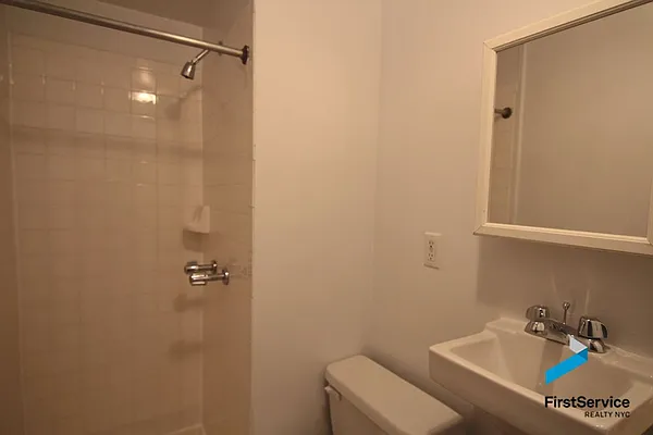 Rented by FirstService Realty (legacy) | media 7