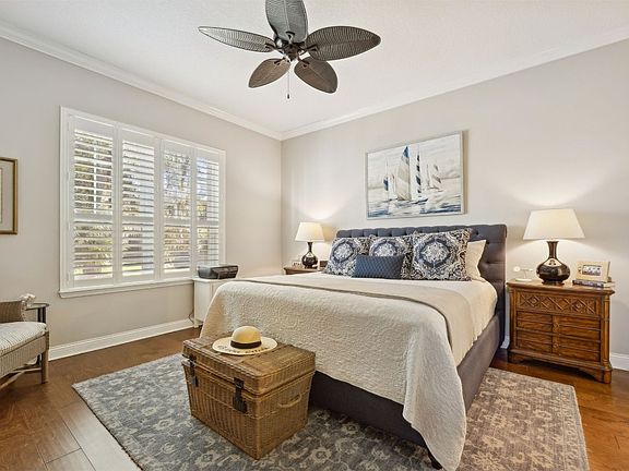 4th image of 95158 Summerwoods Cir Unit 2001