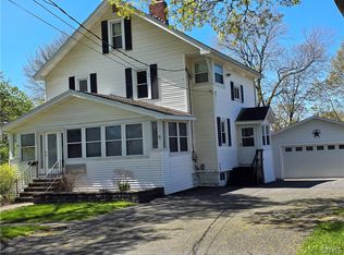 215 West Ave, East syracuse, NY 13057