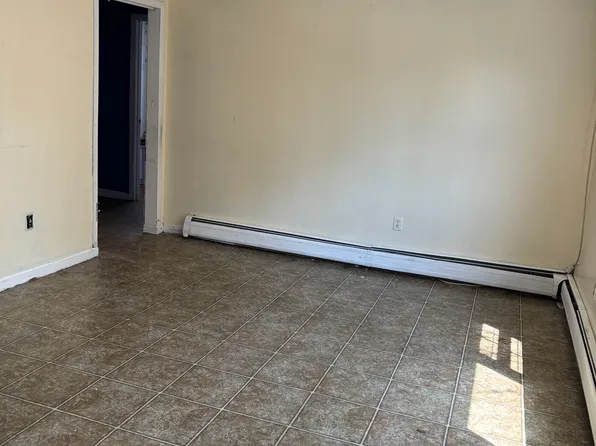 800 2nd Ave Floor 2, Elizabeth, NJ 07202
