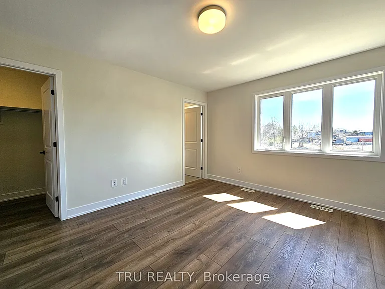 146 Wallace St — Photo 28