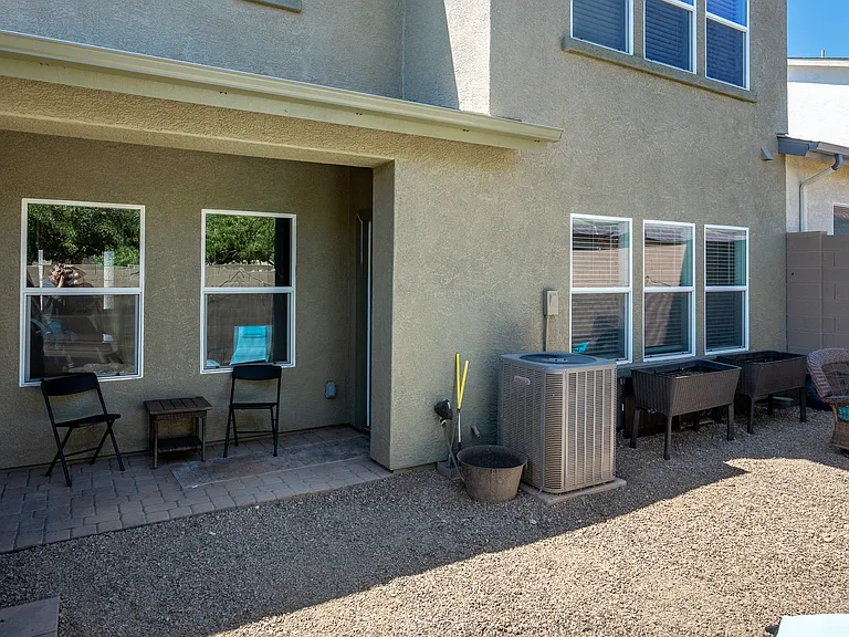 652 Brindle Dr — Photo 34