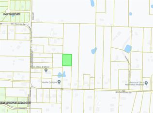 N Elm St, Springdale, AR 72762