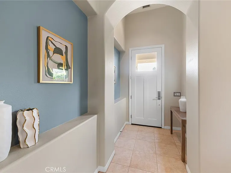70 Rocio Ct — Photo 4