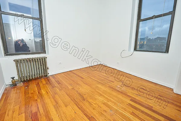 Rented by Genik Group Corp | media 21