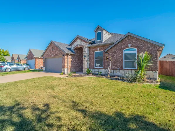 6607 Merlot Ln, Arlington, TX 76002