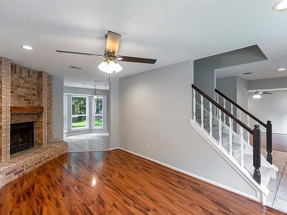 4th image of 3138 Beaver Glen Dr