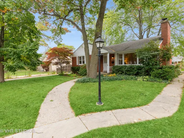 2531 Walnut St, Waukegan, IL 60087