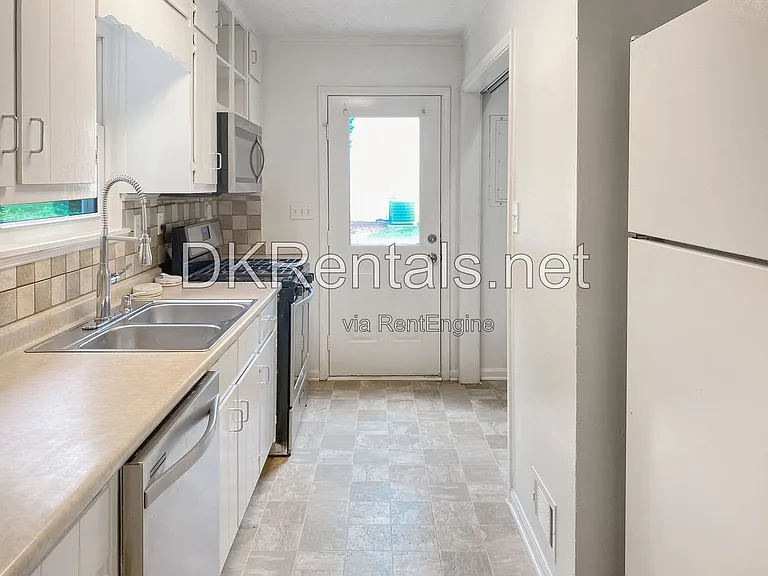 2397 Old Peachtree Rd — Photo 6