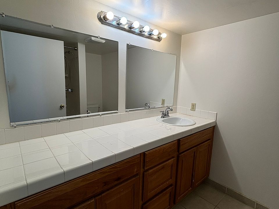 1st image of 3945 Camino Lindo