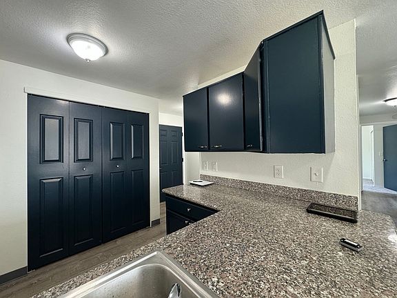 3rd image of 312-318 SE 160th Ave #318-01