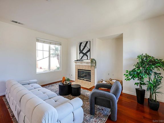 3rd image of 16639 Deer Ridge Rd