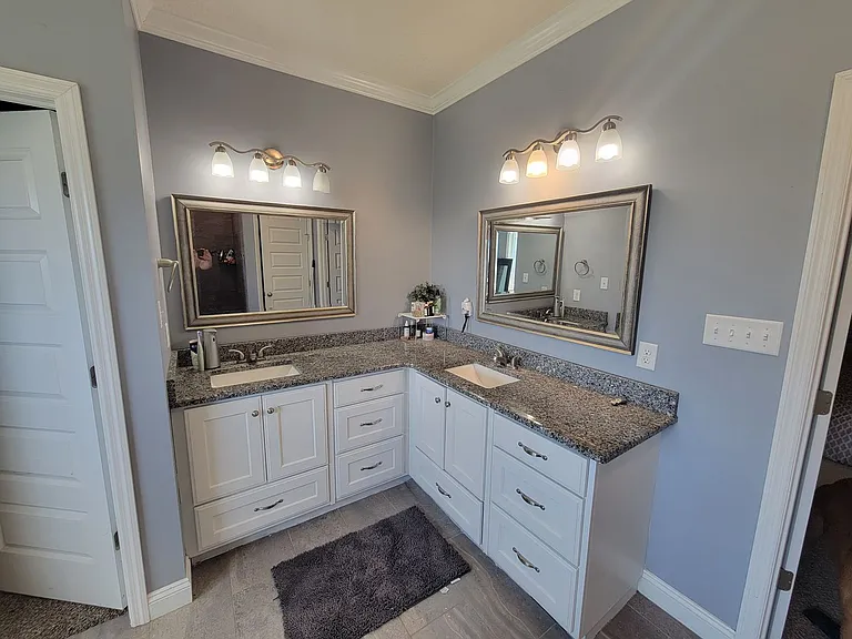 3947 Crusader Ct — Photo 8