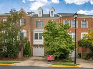 13109 Ashnut Ln, Herndon, VA 20171