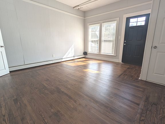 5th image of 154 Undercliff Ave APT 1