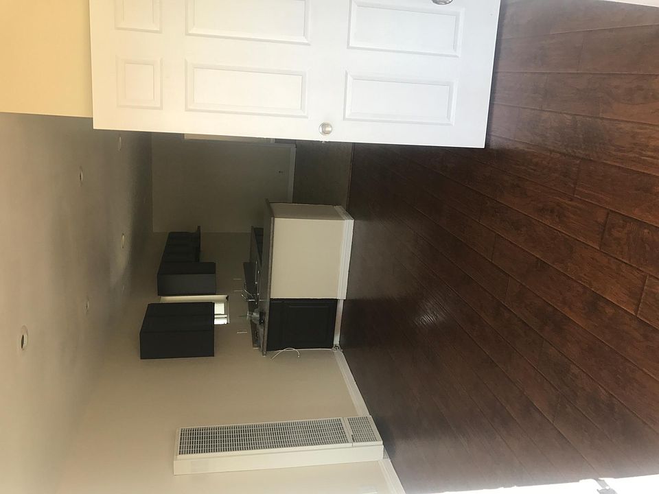 1st image of 2301 E 113th St