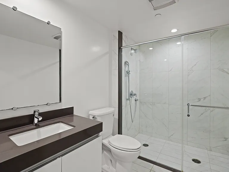838 N Hudson Ave — Photo 51
