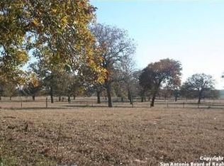 3144 County Road 329, Floresville, TX 78114