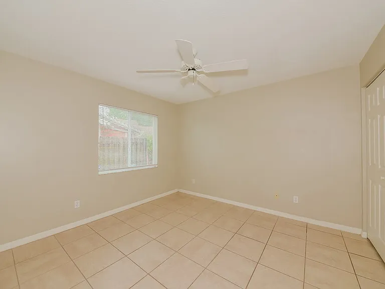 7703 33rd Ln E — Photo 13