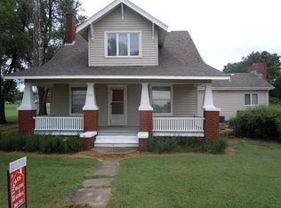 550 Peck Ave, Carlton, KS 67448