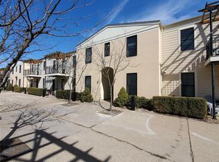 3404 Hiram St APT C2, Saint Charles, MO 63301